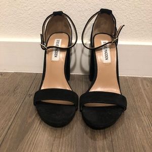 7.5 Steve Madden suede sandal heels never worn